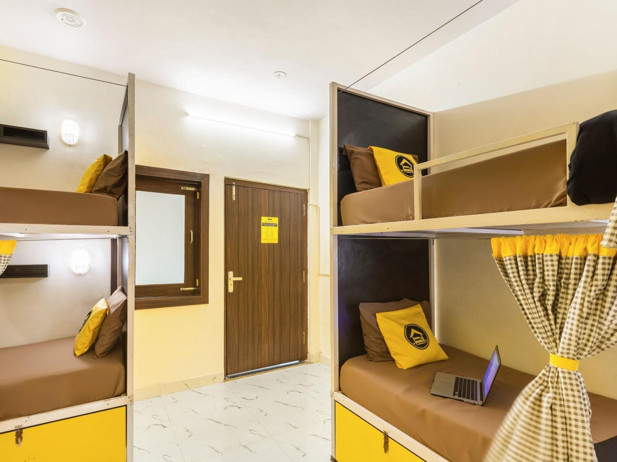 The Hosteller Agra Agra  Bilik gambar